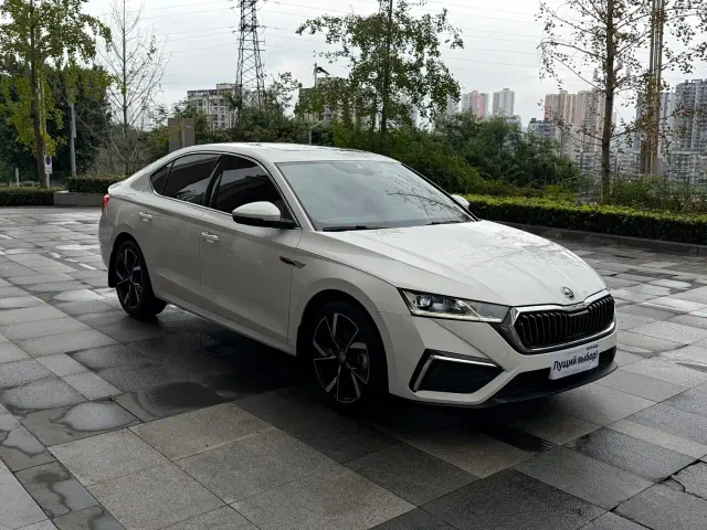 Skoda Octavia — Фото автомобиля 6