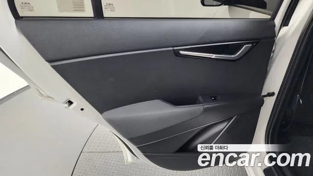Kia Niro New — Фото автомобиля 14