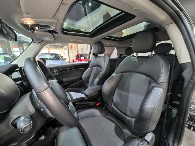 MINI Hatch — Фото автомобиля 13