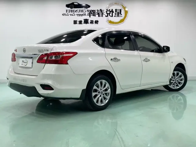 Nissan Sylphy — Фото автомобиля 9