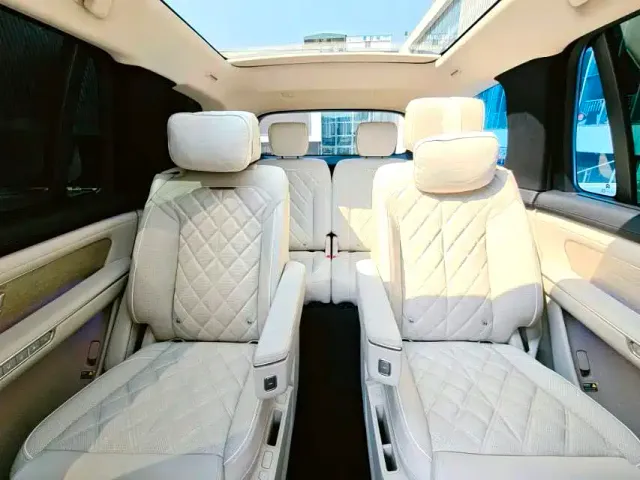 Nio ES8 — Фото автомобиля 5