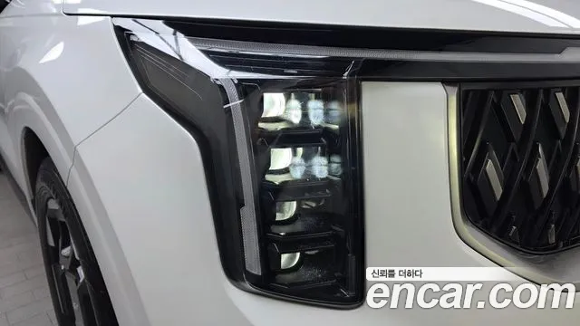 Kia Carnival Generation 4 — Фото автомобиля 6