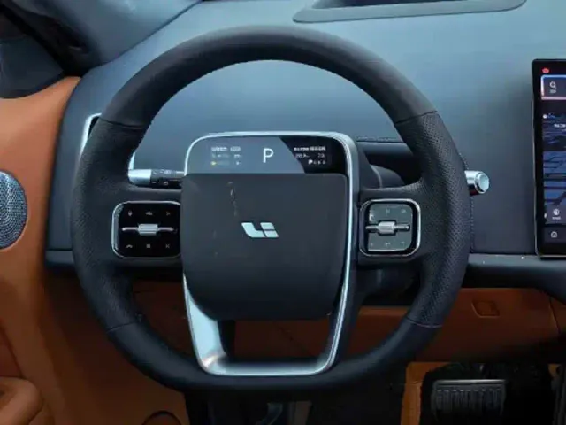 Li Auto Li Auto L7 2024 MAX — Фото автомобиля 8