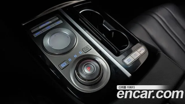 Genesis G80 RG3 — Фото автомобиля 12