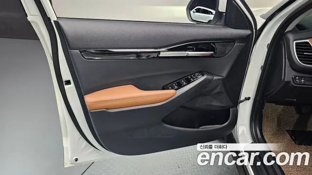 Kia Seltos Бензин 1.6 турбо 2WD — Фото автомобиля 24