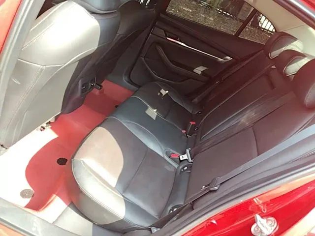 Mazda Axela — Фото автомобиля 16