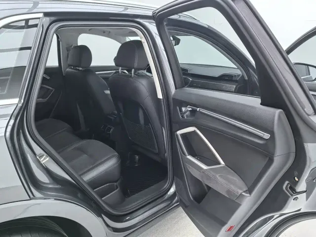 Audi Q3 — Фото автомобиля 16