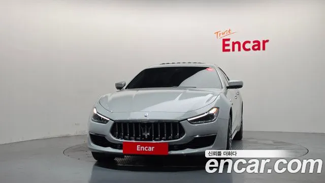 Maserati Ghibli Ghibli — Фото автомобиля 8