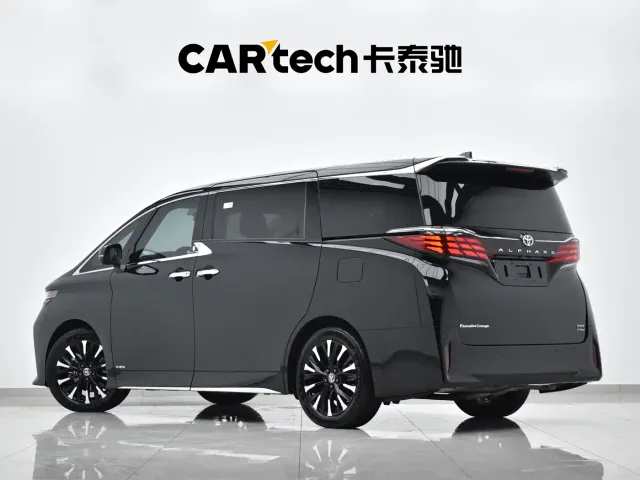 Toyota Alphard — Фото автомобиля 29