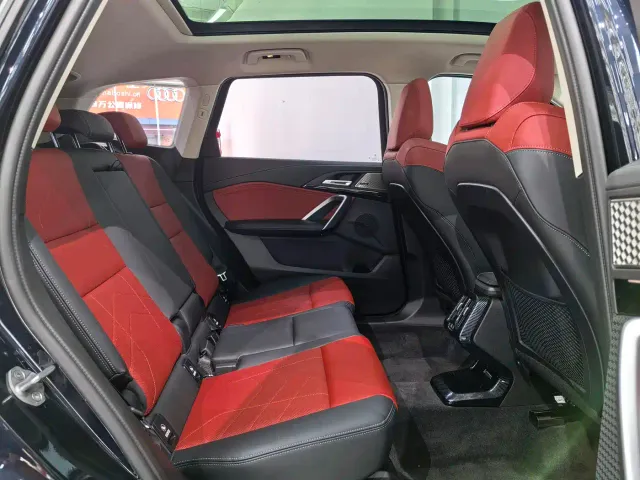 BMW X1 — Фото автомобиля 18