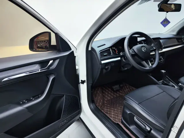 Škoda Kamiq 2022 1.5L Automatic Comfort Edition — Фото автомобиля 10