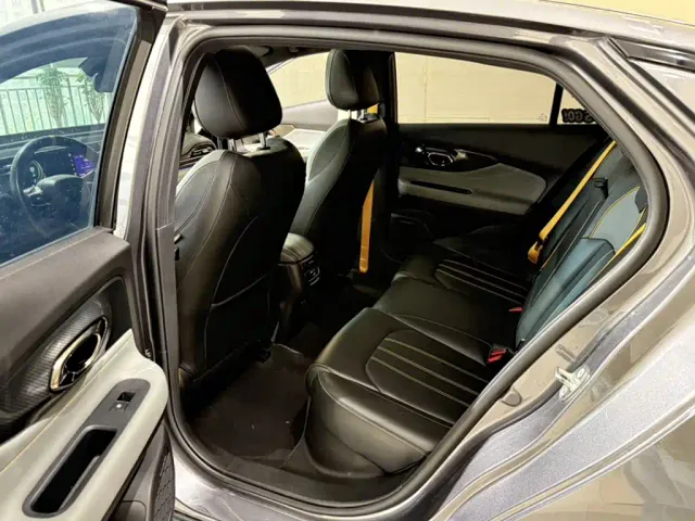 GAC Trumpchi Emkoo — Фото автомобиля 17