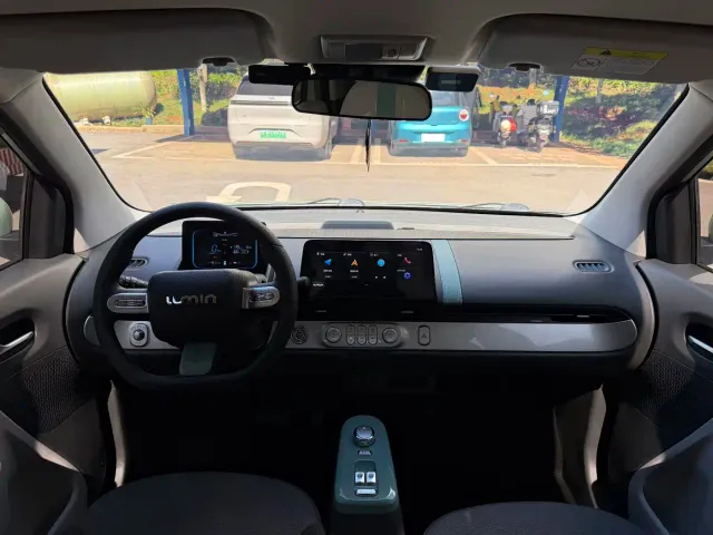 Changan Lumin — Фото автомобиля 11