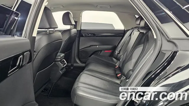 Hyundai Grandeur GN7 — Фото автомобиля 12