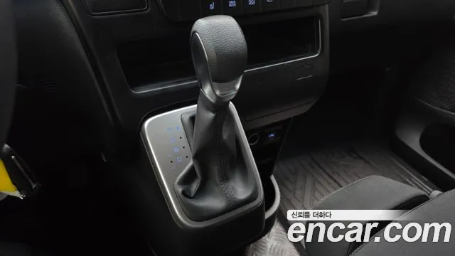 Hyundai Staria — Фото автомобиля 12