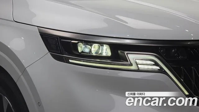 Kia Carnival 4th Gen — Фото автомобиля 7