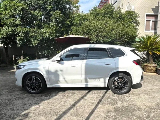 BMW X1 — Фото автомобиля 5