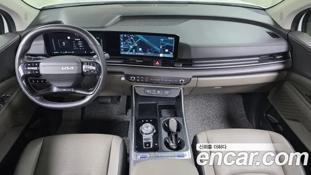 Kia Carnival Generation 4 — Фото автомобиля 7
