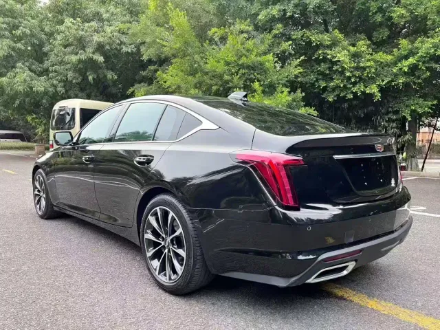 Cadillac CT5 — Фото автомобиля 9