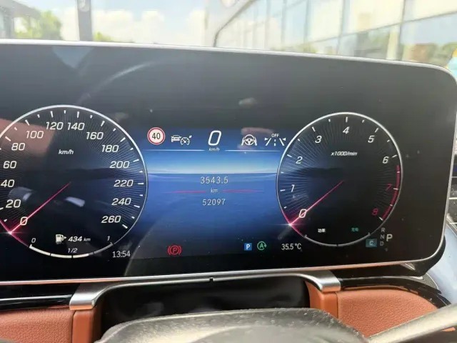 Mercedes-Benz S-Class — Фото автомобиля 12