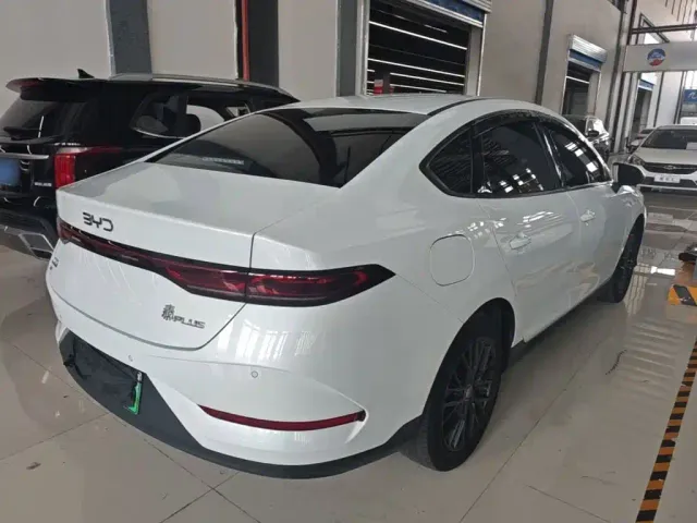 BYD Qin PLUS — Фото автомобиля 6