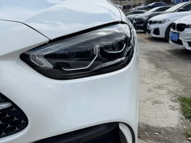 Mercedes-Benz C-Class — Фото автомобиля 10
