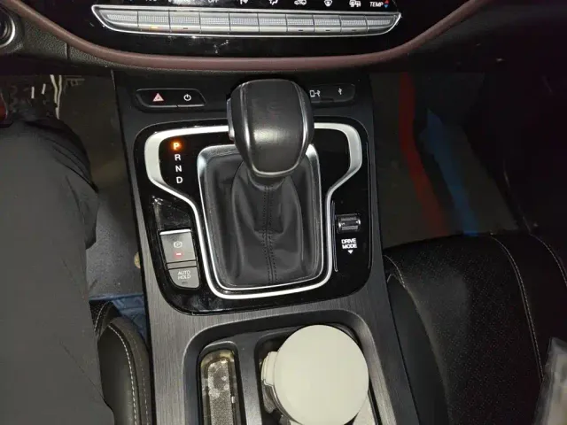 GAC Trumpchi M6 — Фото автомобиля 6