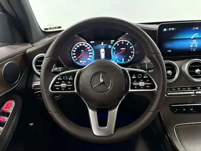 Mercedes-Benz GLC-Class — Фото автомобиля 14