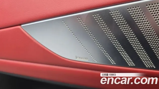 Genesis G80 Бензин 2.5 турбо AWD — Фото автомобиля 26