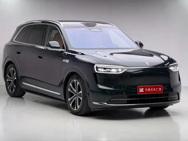 Aito M7 — Фото автомобиля 2