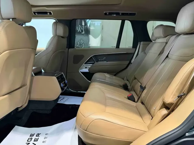 Land Rover Range Rover — Фото автомобиля 15