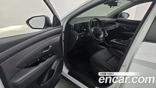 Hyundai Tucson NX4 — Фото автомобиля 15