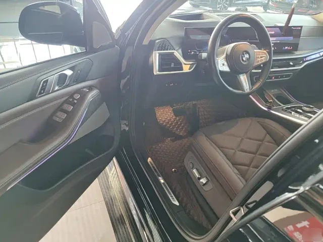 BMW X5 — Фото автомобиля 15