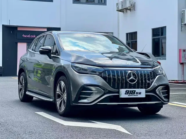 Фотография автомобиля — Mercedes-Benz EQE SUV