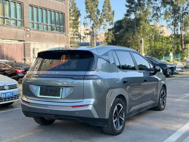 GAC Aion Y — Фото автомобиля 4
