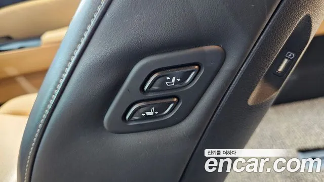 Kia Canival — Фото автомобиля 23
