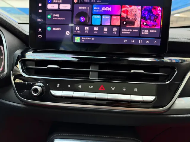 Haval H6 — Фото автомобиля 16