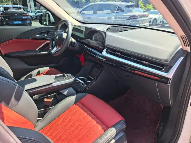 BMW X1 — Фото автомобиля 24