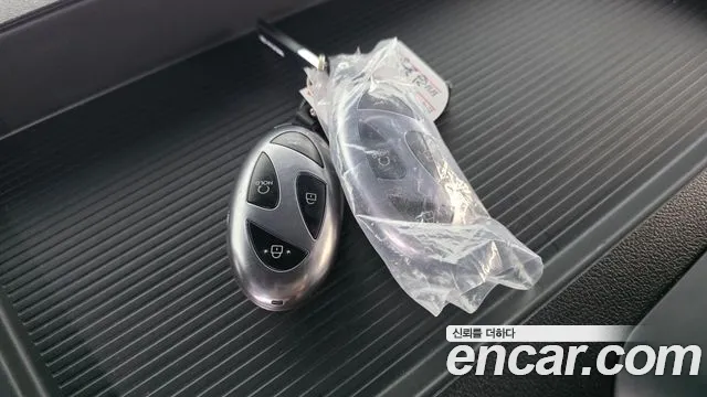 Hyundai Staria Staria — Фото автомобиля 18