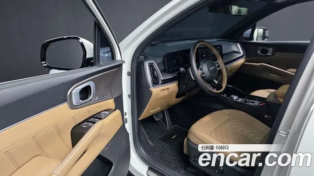 Kia Sorento Новый Sorento 4 поколение Бензин 2.5T 4WD — Фото автомобиля 10