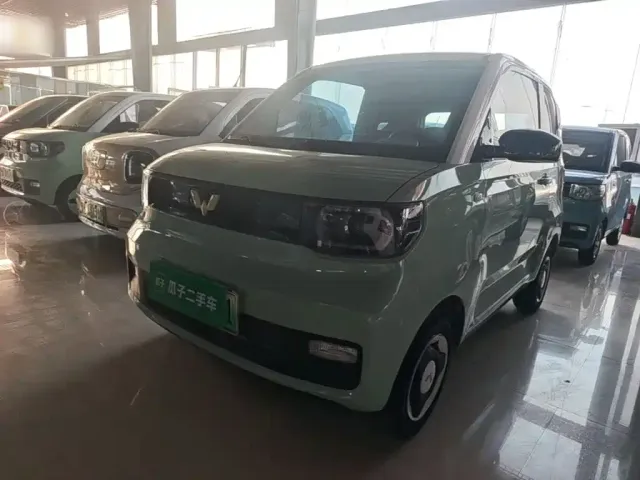 Фотография автомобиля — Wuling Hongguang Mini EV