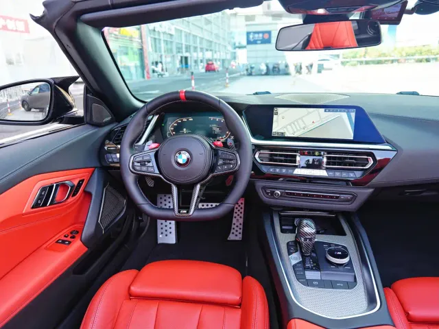 BMW Z4 M40i — Фото автомобиля 10