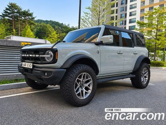 Фотография автомобиля — Ford Bronco Generation 6