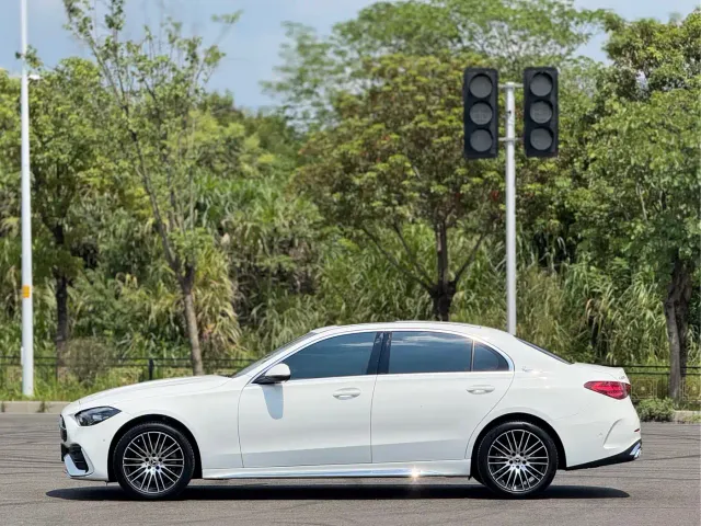 Mercedes-Benz C-Class — Фото автомобиля 17