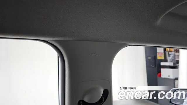 Hyundai Venue — Фото автомобиля 30