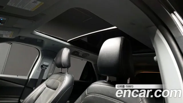 Ford Explorer — Фото автомобиля 17