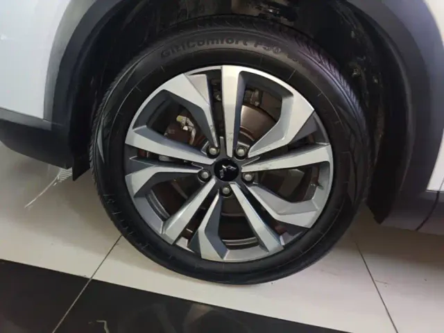Wuling Asta — Фото автомобиля 22