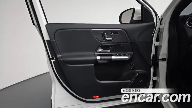 Mercedes-Benz EQA H243 — Фото автомобиля 12