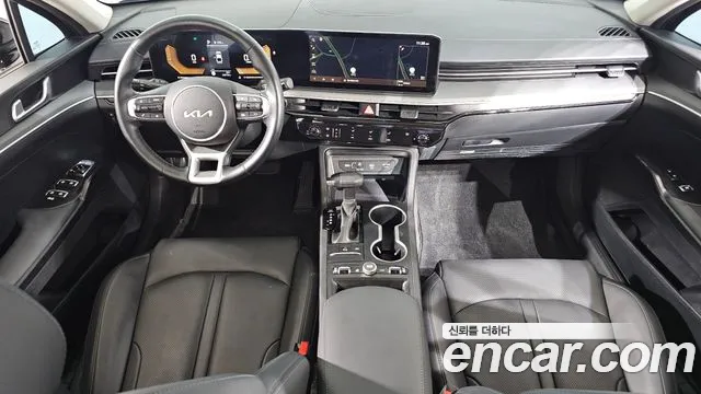 Kia K5 Новый K5 3 поколение 2.0 LPi(Для проката) — Фото автомобиля 7