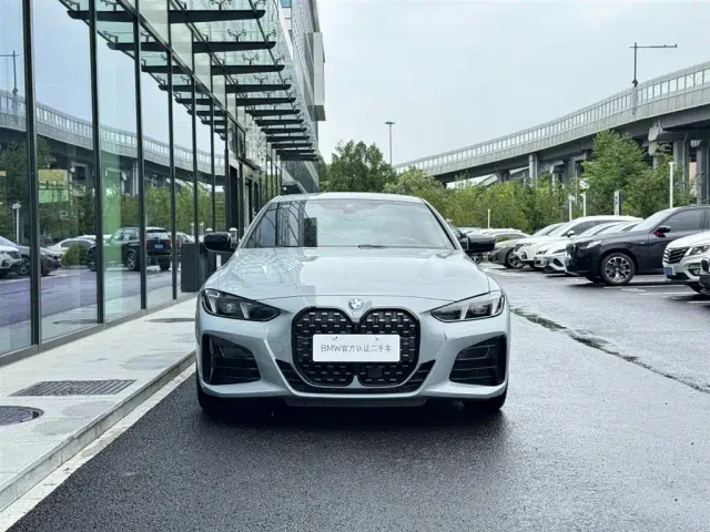 BMW 4 Series — Фото автомобиля 3